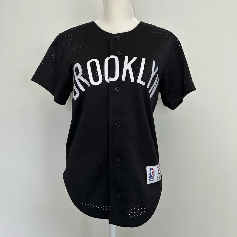 ✨ SOLD ✨ EUC!! Mitchell & Ness Short Sleeve Mesh Brooklyn Nets Jersey Men’s XS - Picture 2 of 11